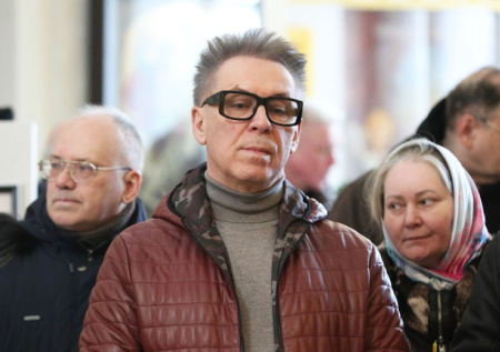 Диктор Березин обратился к вдове Николаева