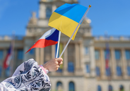 Европейская страна может свернуть военную помощь Украине ради дипломатии