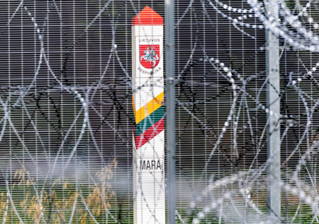 Литву предупредили о крахе торговли после перекрытия границы с Белоруссией