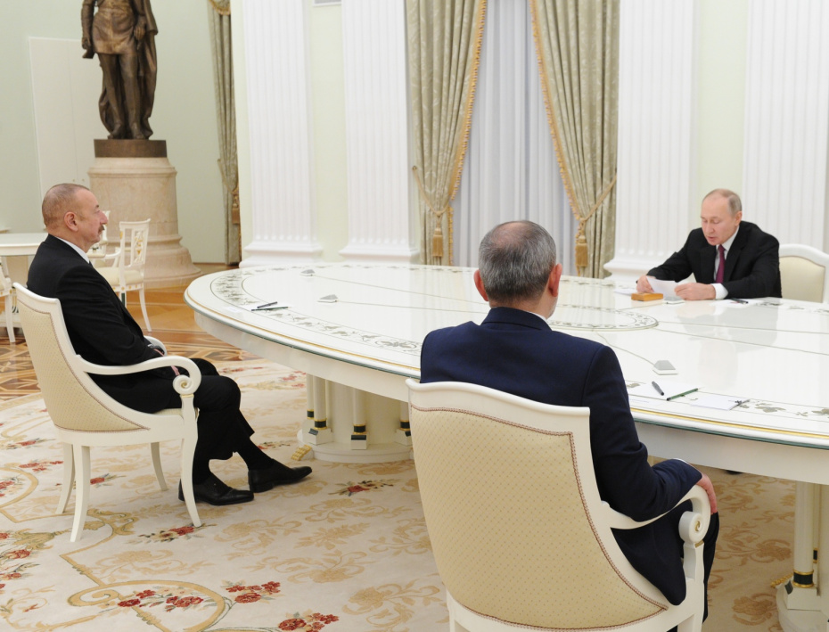 Ильхам Алиев, Владимир Путин и Никол Пашинян