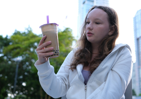 Гастроэнтеролог раскрыл опасность бабл-ти