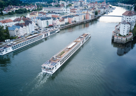 Россиянам весной предложат первый безвизовый круиз в Европу