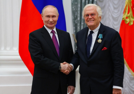 Немецкого дирижера могут лишить госнаграды ФРГ после визита в Россию