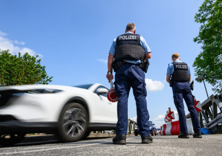 ЕС Польши несколько часов искали упавший неопознанный летающий объект