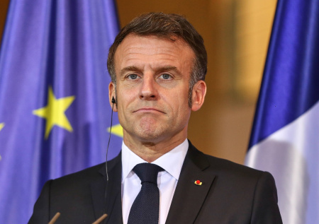 Макрон назвал план США по Украине невозможным без согласования с ЕС