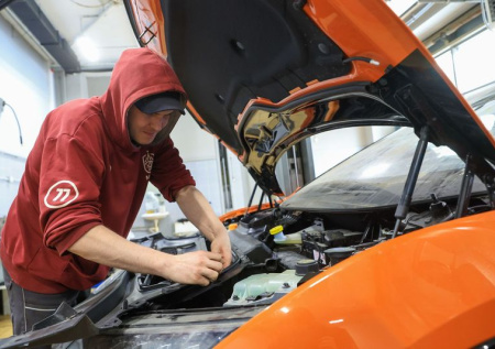 Автоэксперт объяснил, как подготовить машину к зимней поездке