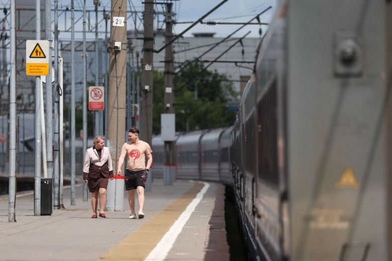 Пассажирский поезд