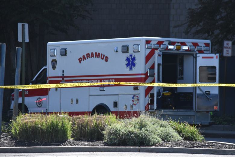 На американскую базу доставили странную посылку с белым порошком