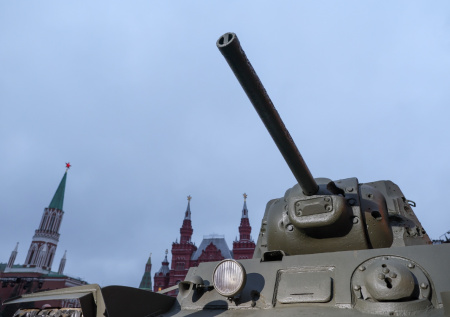 Битва за Москву: на Красной площади открылся музей «Город живых историй»