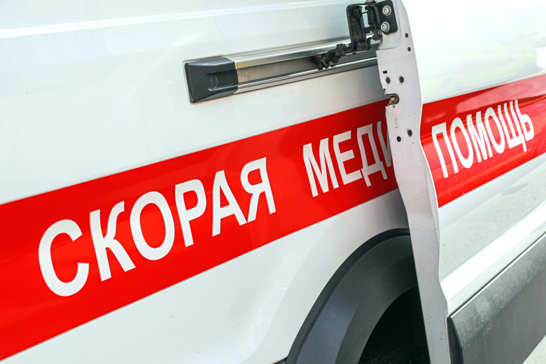 Две машины насмерть переехали мужчину в инвалидном кресле