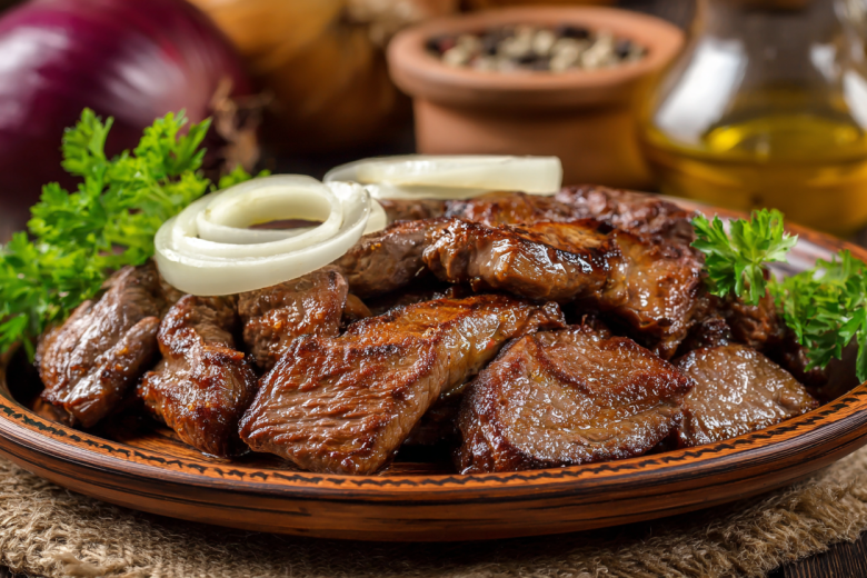 Нежная печень за полчаса: вымачивание в молоке творит чудеса