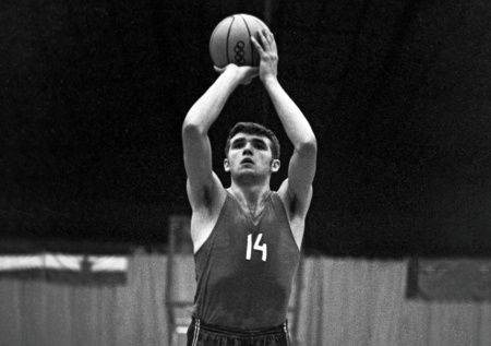 Три секунды в Мюнхене, рак, смерть в 26: как жил баскетболист Белов