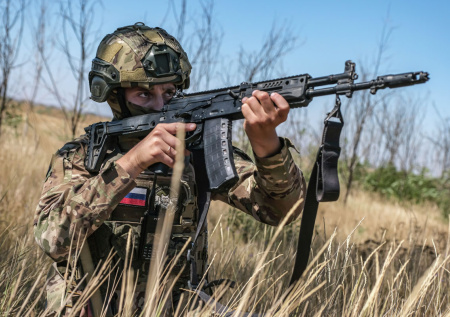 ВС РФ движутся на Днепр и Запорожье: защищать их некому — все в котлах