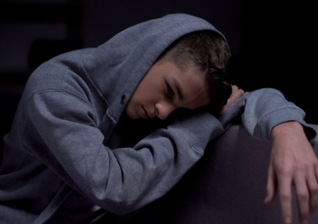 Назван город с наибольшим количеством отравлений подростков наркотиками