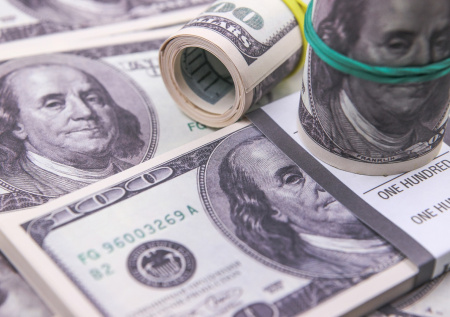 Киев хочет получать в бюджет миллионы долларов за счет сервиса для взрослых