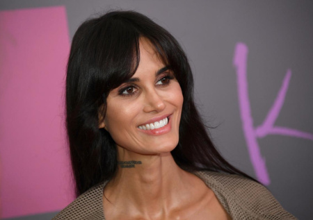 Измены, любовь к деньгам, алименты 14 тысяч рублей: как живет Алана Мамаева