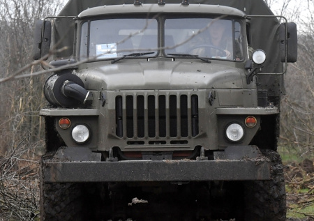 Российский военный рискнул жизнью и спас тяжелораненых сослуживцев