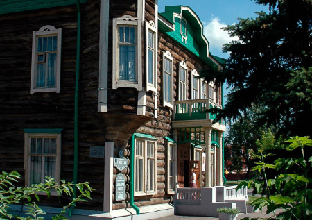 Российский скульптор «ожил» в комментариях под сообщением о своей смерти