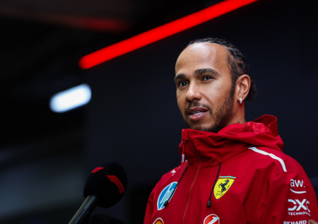 Судьи пощадили легендарного гонщика «Формулы-1»