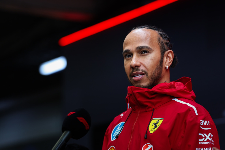 Льюис Хэмилтон