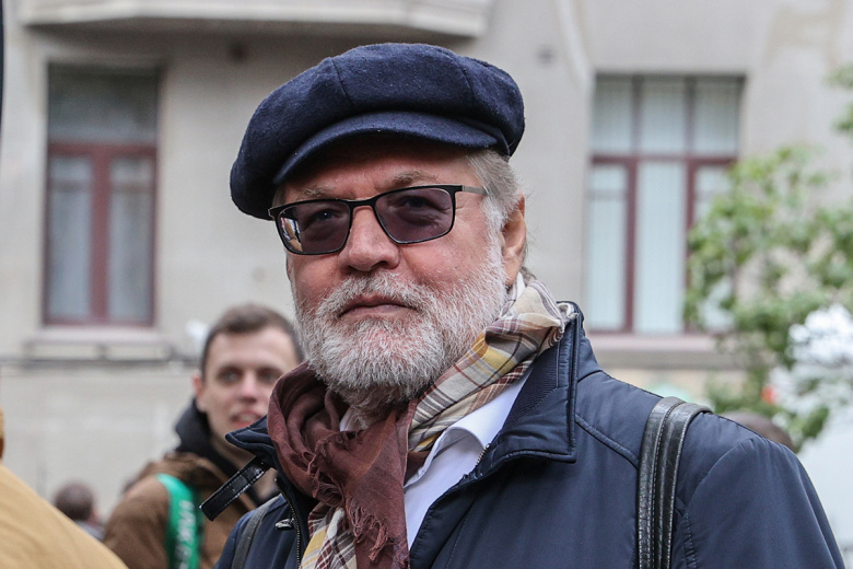 Владимир Симонов