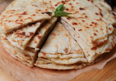 Дагестанские чуду с необычной начинкой — готовятся по щелчку пальцев и без капли масла