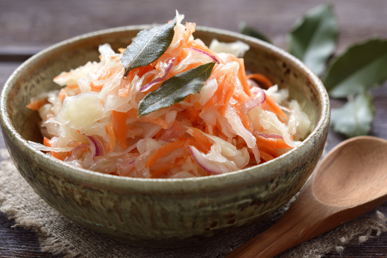 Квашеная капуста по-немецки: простой рецепт