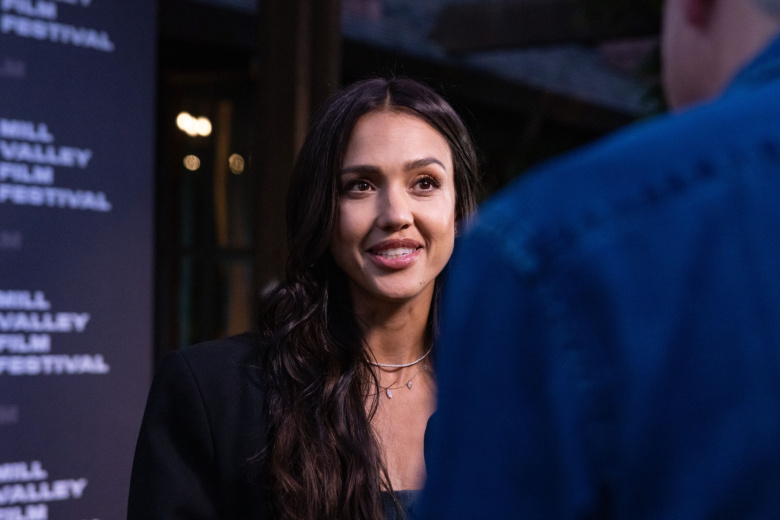 Джессика Альба