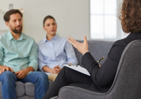 Психолог рассказала, кому будет сложнее переживать развод