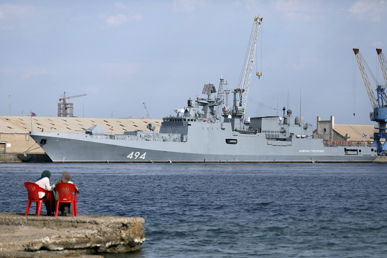 Российский боевой корабль «Адмирал Григорович» в Порт-Судане