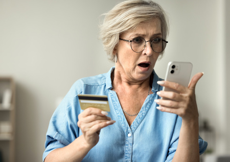 Россию накрыла волна хищений мошенниками средств у граждан