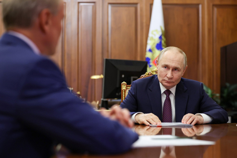 Встреча Владимира Путина с председателем правления Сбербанка Германом Грефом