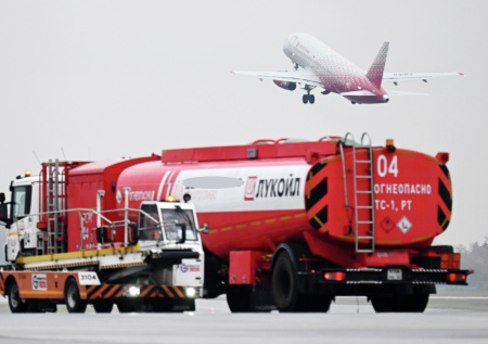 Крупнейшее месторождение под угрозой: ЛУКОЙЛ объявил форс-мажор в Ираке