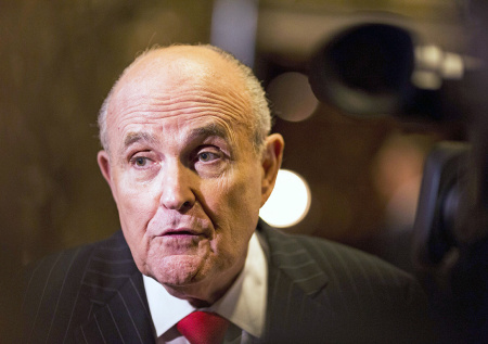 Трамп помиловал своего бывшего адвоката и экс-мэра Нью-Йорка