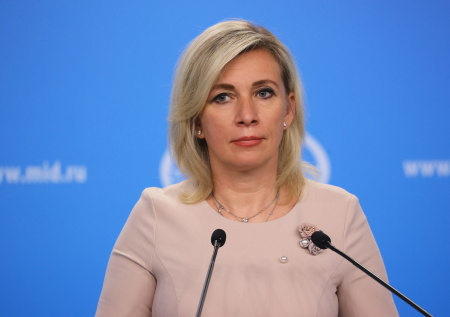 Захарова призвала выяснить, кто в МОК допустил трансгендеров до Олимпиады