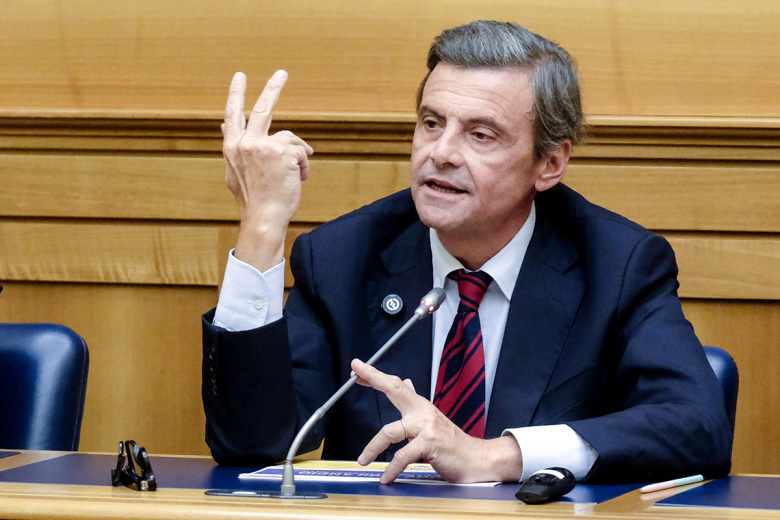 Карло Календа