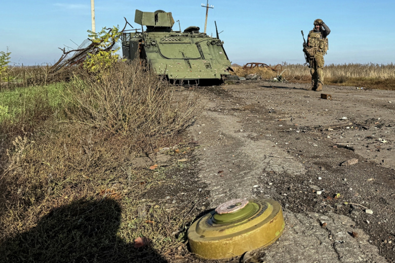 Уничтоженная военная техника ВСУ в посёлке Шевченко под Красноармейском