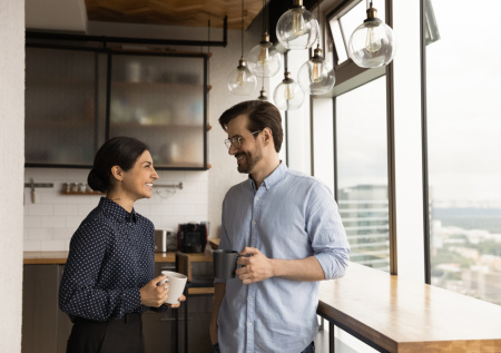 Протоиерей Попиченко назвал дружбу между мужчиной и женщиной предблудием