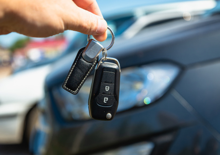 Автоэксперт назвал максимально безопасную схему покупки машины