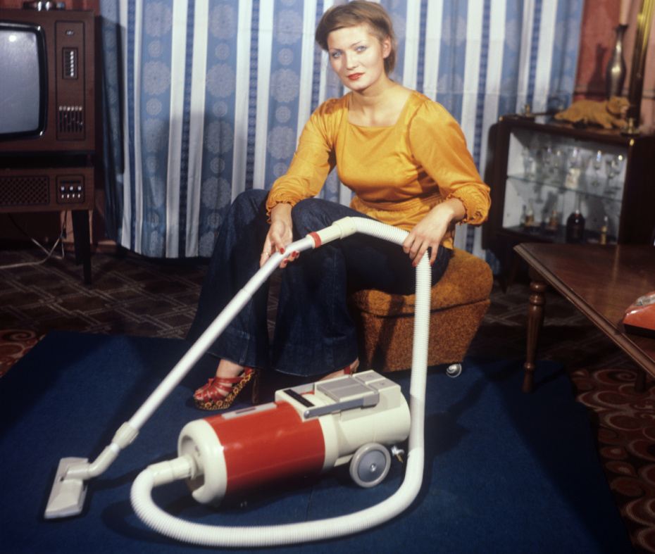 Бытовой пылесос модели «Ракета»