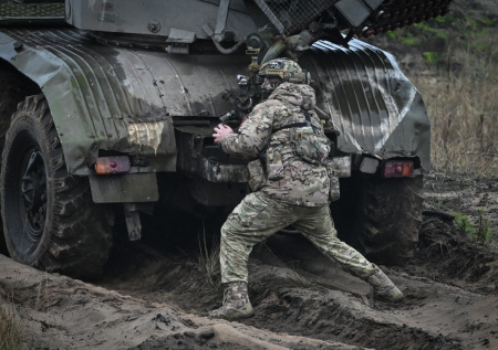 Марочко сообщил, что российские бойцы начали охват ВСУ под Часовым Яром