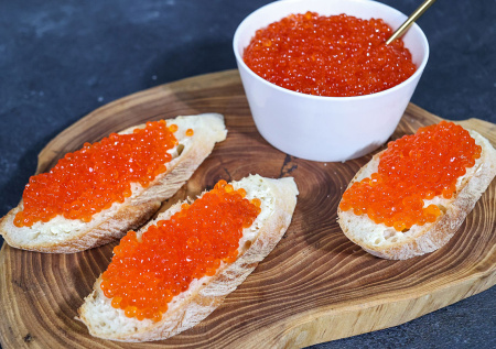 Россиянам рассказали о грядущем снижении цен на один деликатес