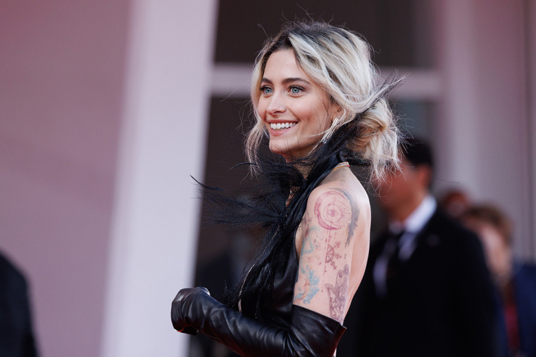 Пэрис Джексон