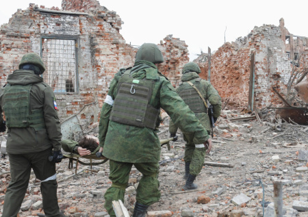 Российский боец необычным образом спас сослуживцев от дрона