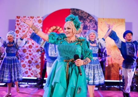 Баста, Кадышева, Шура: названы гонорары артистов на новогодние праздники