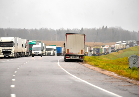 Лукашенко дал важное поручение по поводу работы КПП на границе с Литвой