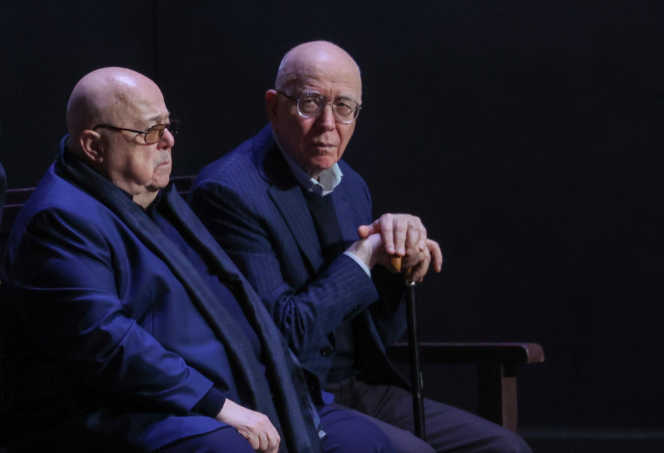 Художественный руководитель театра Et Cetera Александр Калягин на церемонии прощания с народным артистом России Владимиром Симоновым в Театре имени Евгения Вахтангова