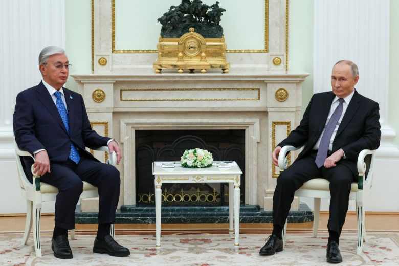 Касым-Жомарт Токаев, Владимир Путин