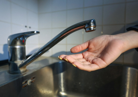 Жителям российского города ограничили водоснабжение