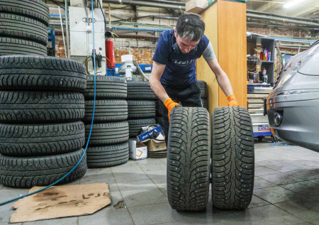 Что означает шипованная резина? Разбираемся в тонкостях автовождения